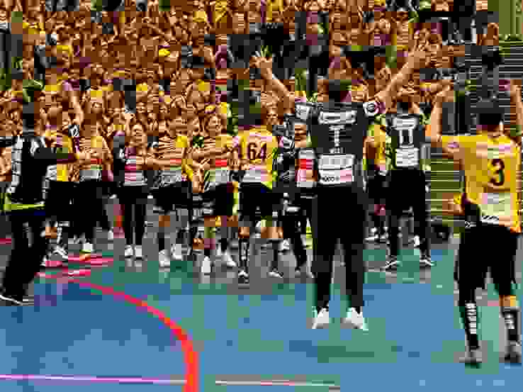 Stäfa Steigt Auf (1) Stäfa Steigt Auf (1)