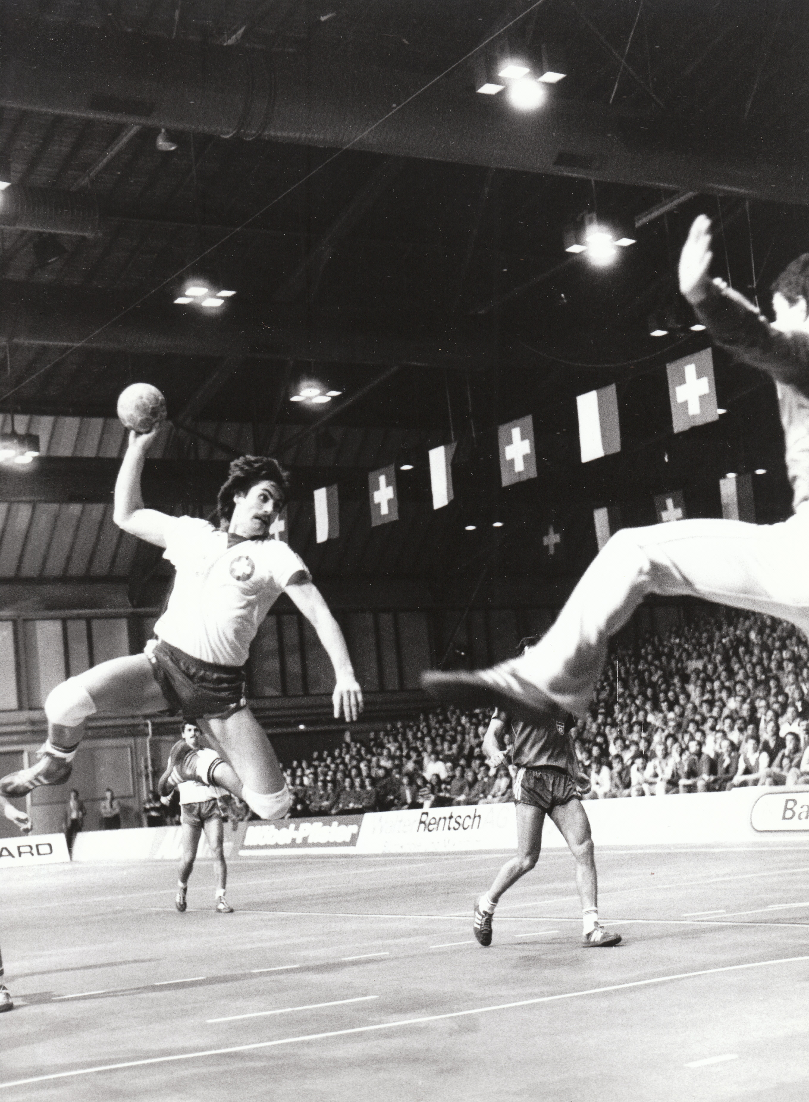 1981-10-31 SUI-YUG 13-17 Luzern Allmend - Konrad Affolter 1.jpg