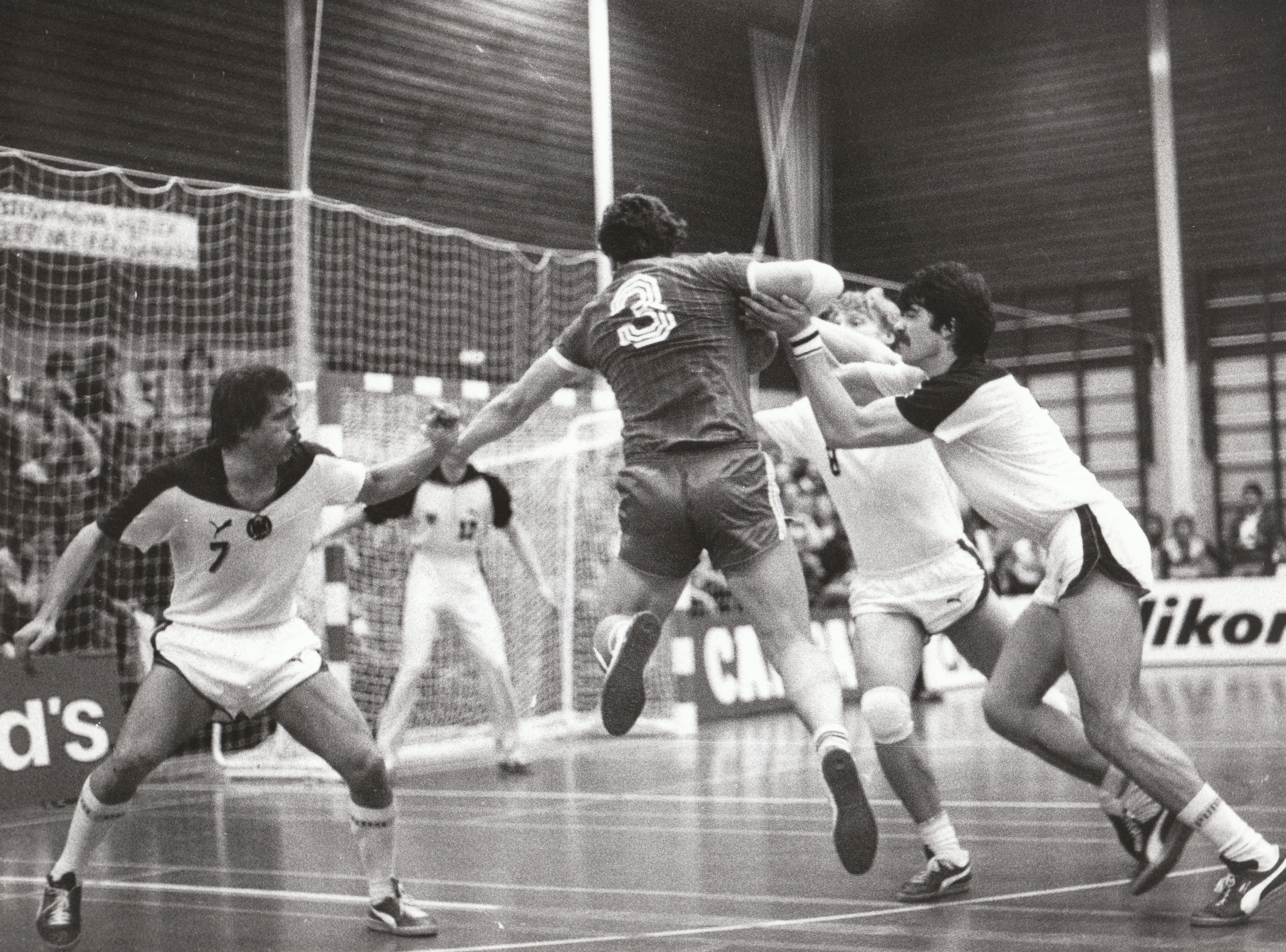 1983-03-02 B-WM Holland - BRD-SUI 16-16 - Robert Jehle 1.jpg