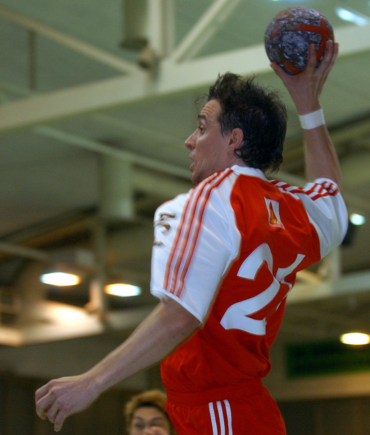 2005-01-01 SUI K-Sport Team Korea 27-18 YC Eulachhalle Jenny 11.jpg