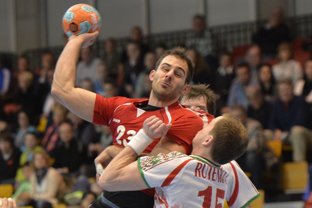 2013-12-27 Freivogel Stefan Yellow Cup - SUI-BLR 31-25.JPG