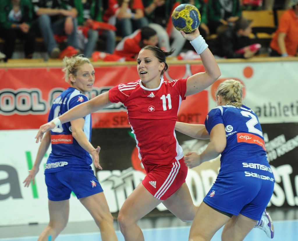 2012-03-22 SUI-ISL - Weigelt Karin4.JPG