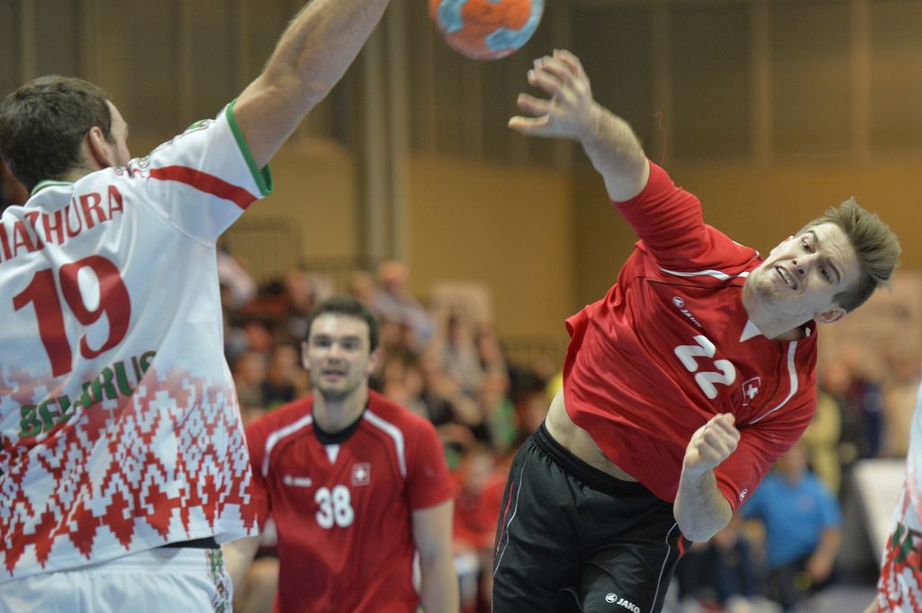 2013-12-27 2013-12-27 Muggli Sergio Yellow Cup - SUI-BLR 31-25.JPG