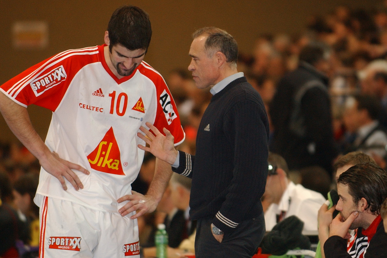 2005-01-09 SUI-GER 25-31 Testspiel Eulachhalle Joder 02.jpg