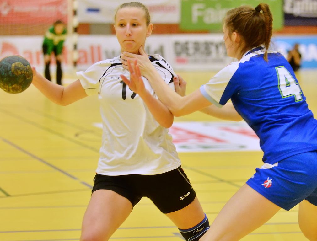 2014-01-19 FU18 SUI-SLO Amrein Sabrina 1.jpg