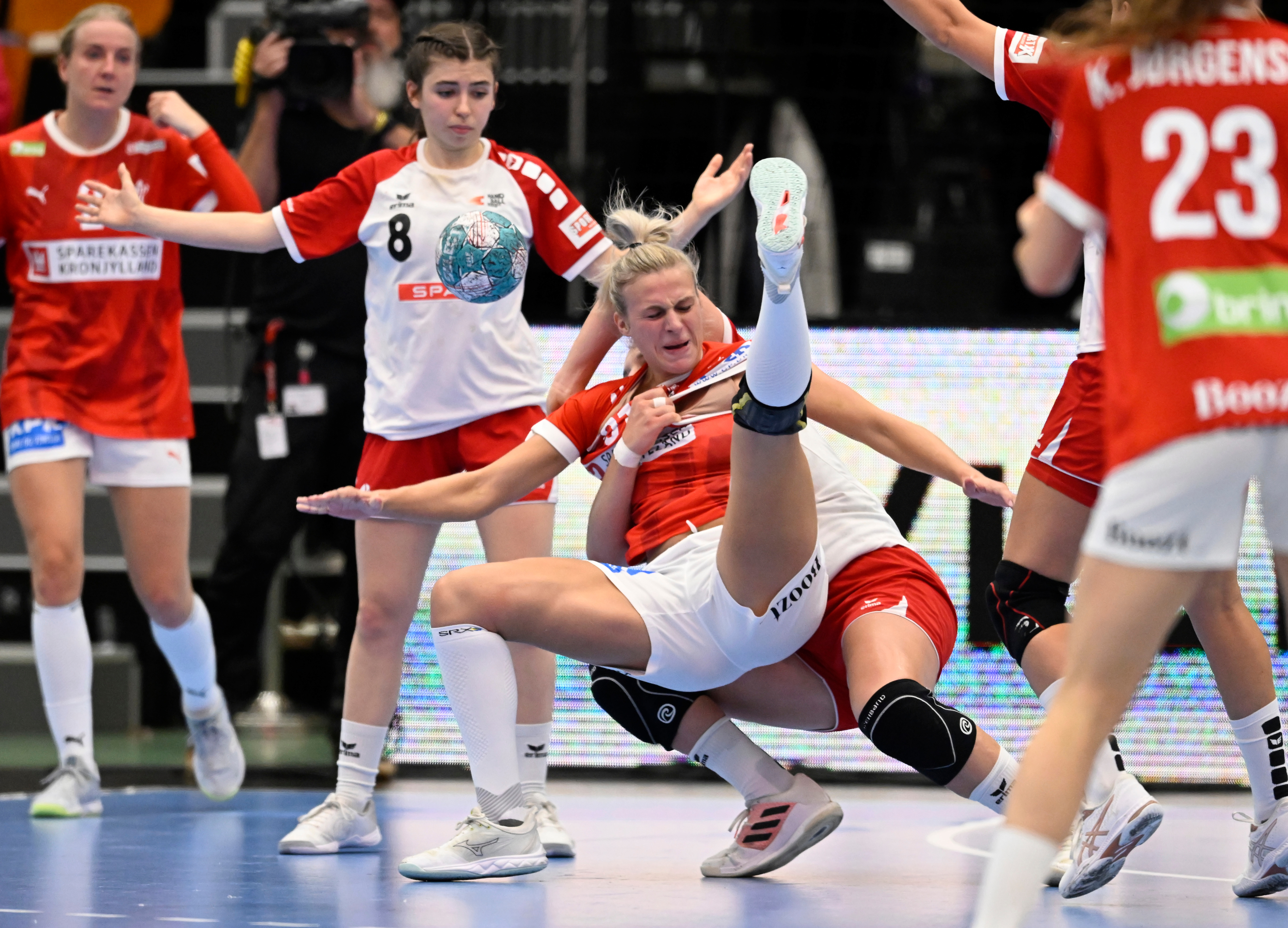 Golden League Schweizerinnen unterliegen Dänemark nach toller erster Halbzeit