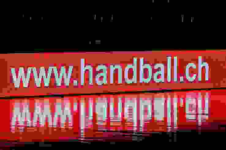 Symbolbild Handballch LED Bande (Marco Ellenberger) Symbolbild Handballch LED Bande (Marco Ellenberger)