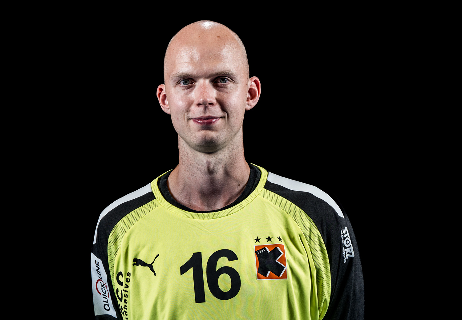 16 Julien Meyer 24 25 PRO 7205