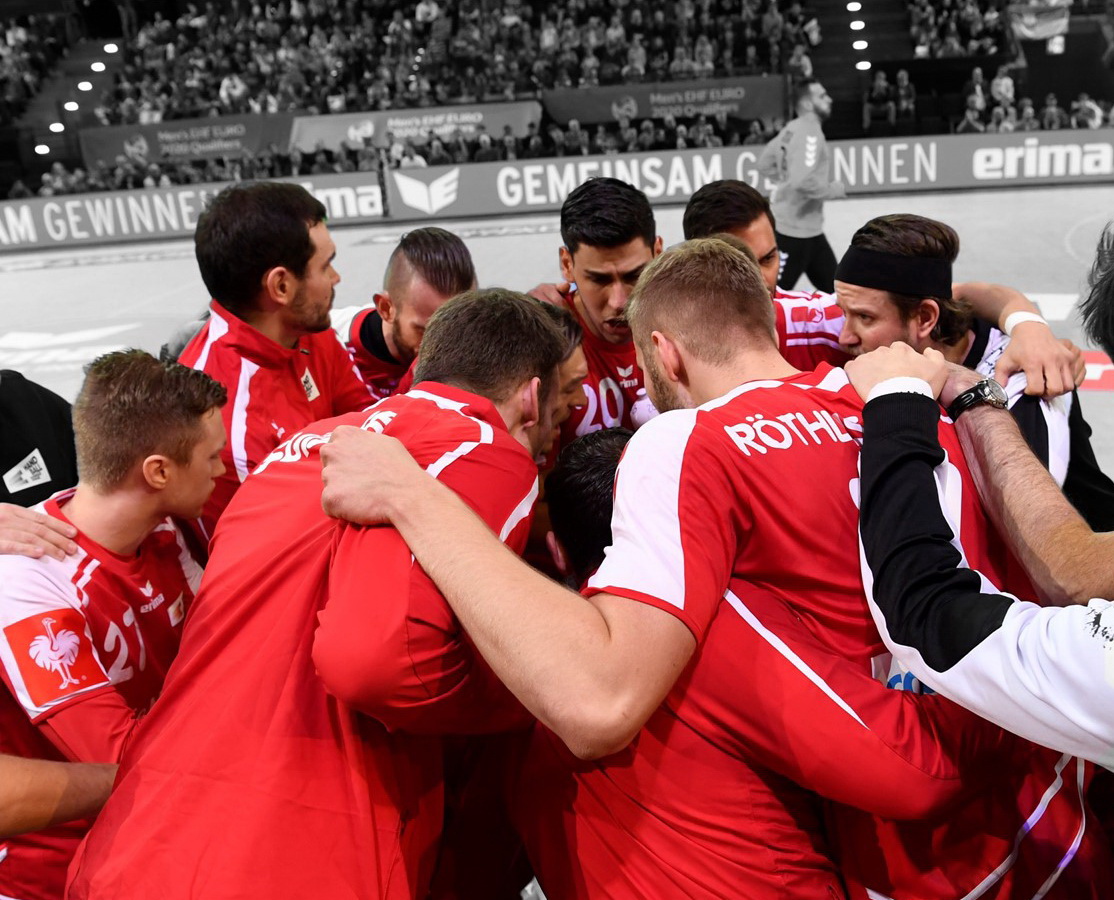 Teamwork Freigestellt Bossard Arena