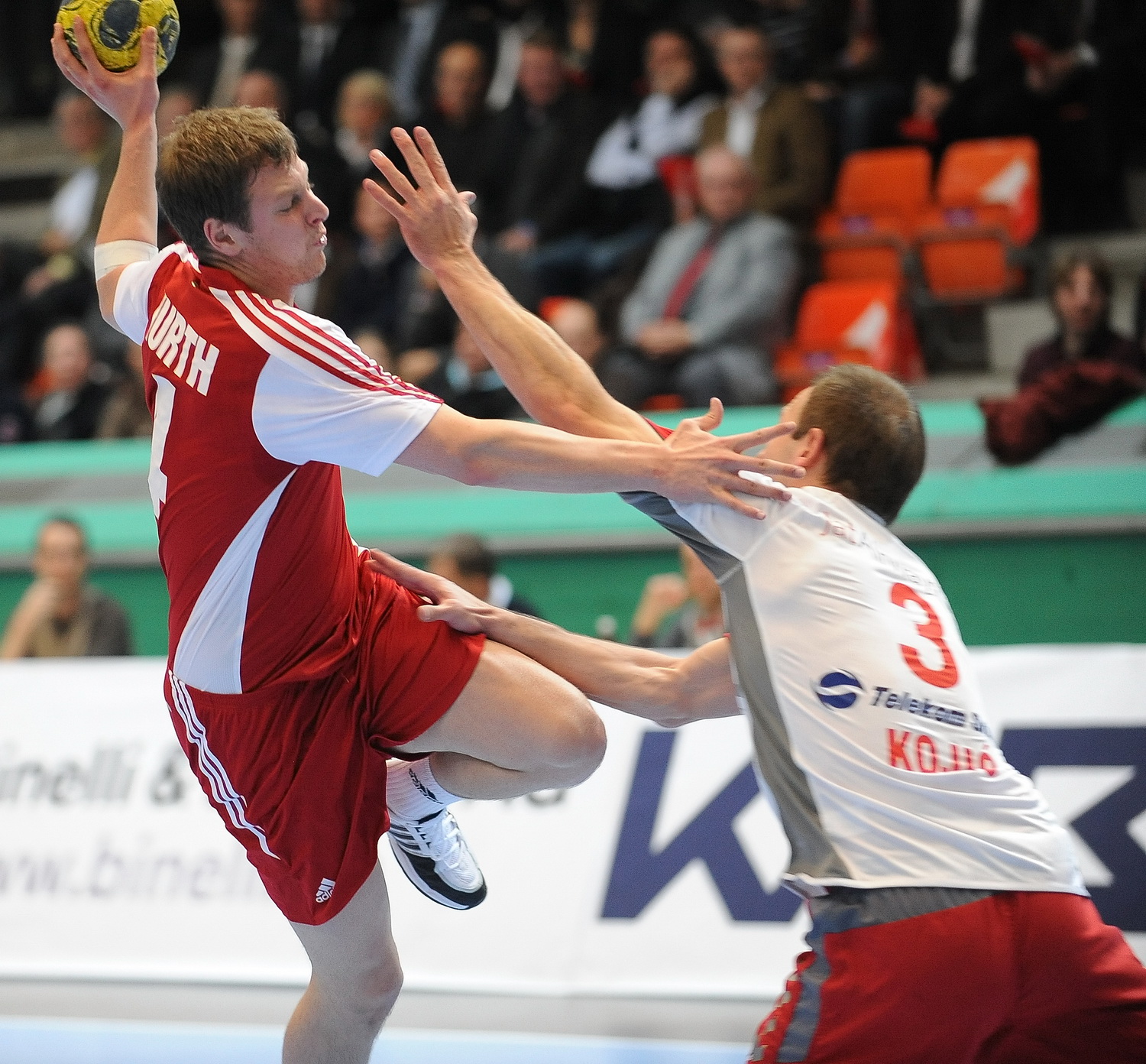 2008-11-26 SUI-SRB EM-Quali 32-32 062 Kurth.JPG