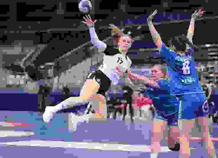 Charlotte Kähr Gegen Die Färöer Inseln Charlotte Kähr Gegen Die Färöer Inseln