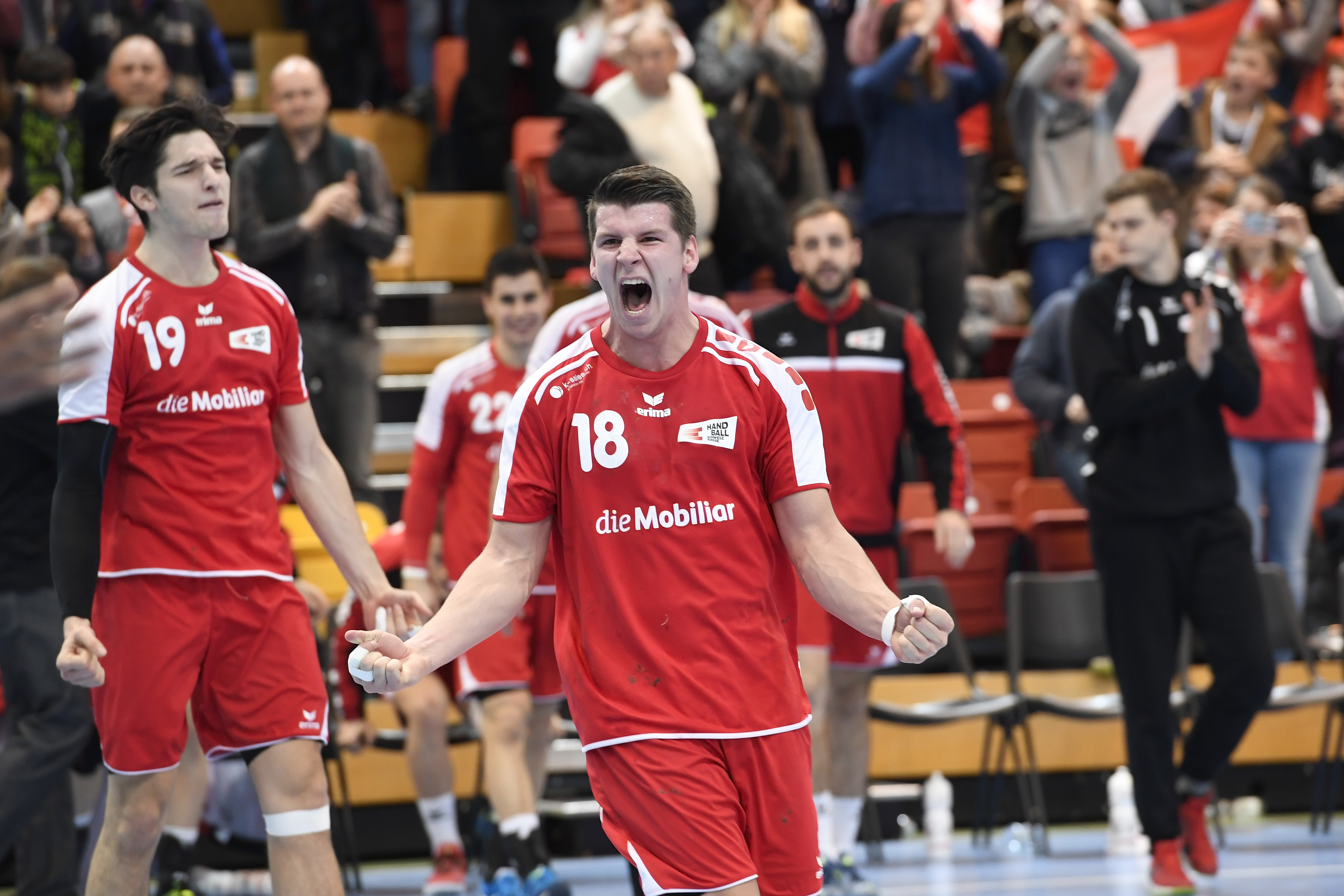 2017-01-08_SUI - BRA_Yellow Cup_Küttel Dimitrij_Jubel.JPG