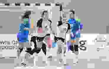 Yara Mosimann Sara Zaetta Gegen Slowenien Yara Mosimann Sara Zaetta Gegen Slowenien