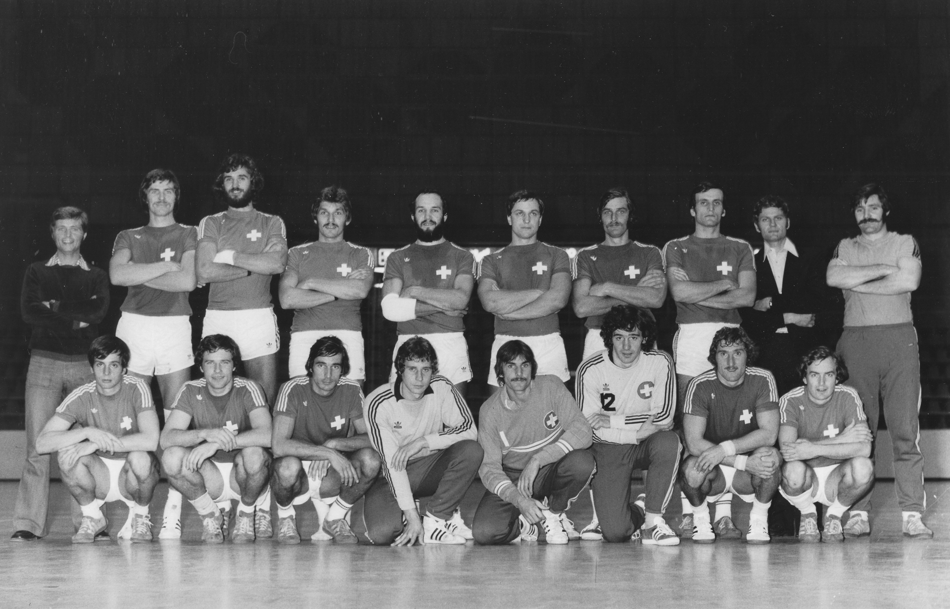 1975 Teamfoto Männer Nati.jpg