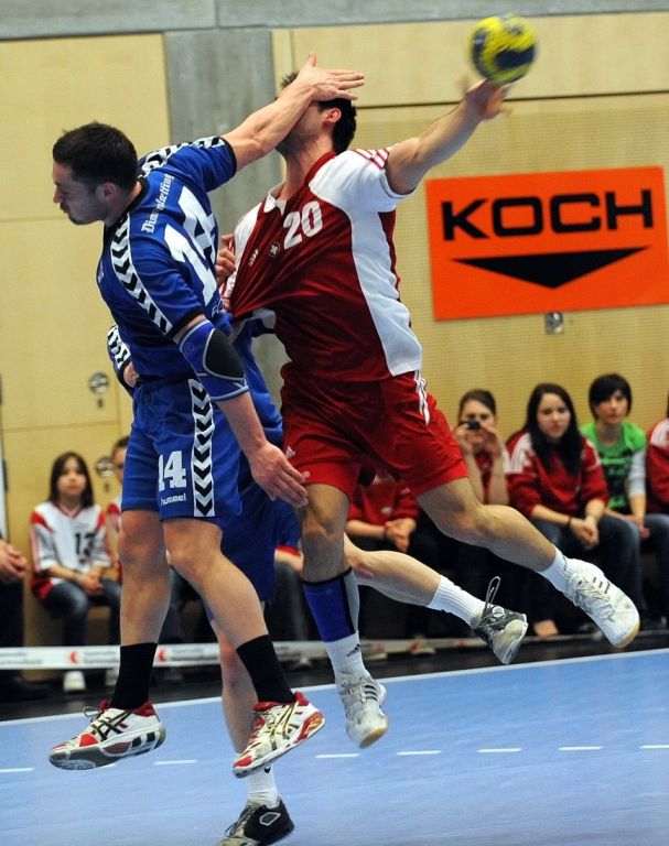 2009-03-21 Männer SUI-FAR 35-21 EM-Quali 07 Vukelic.jpg