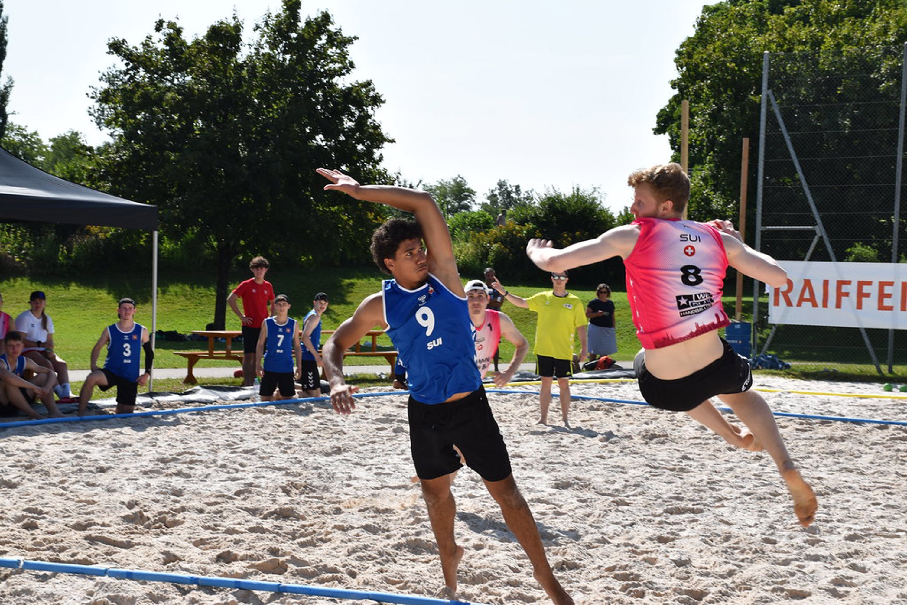 54623559006 Af8bc7594c B