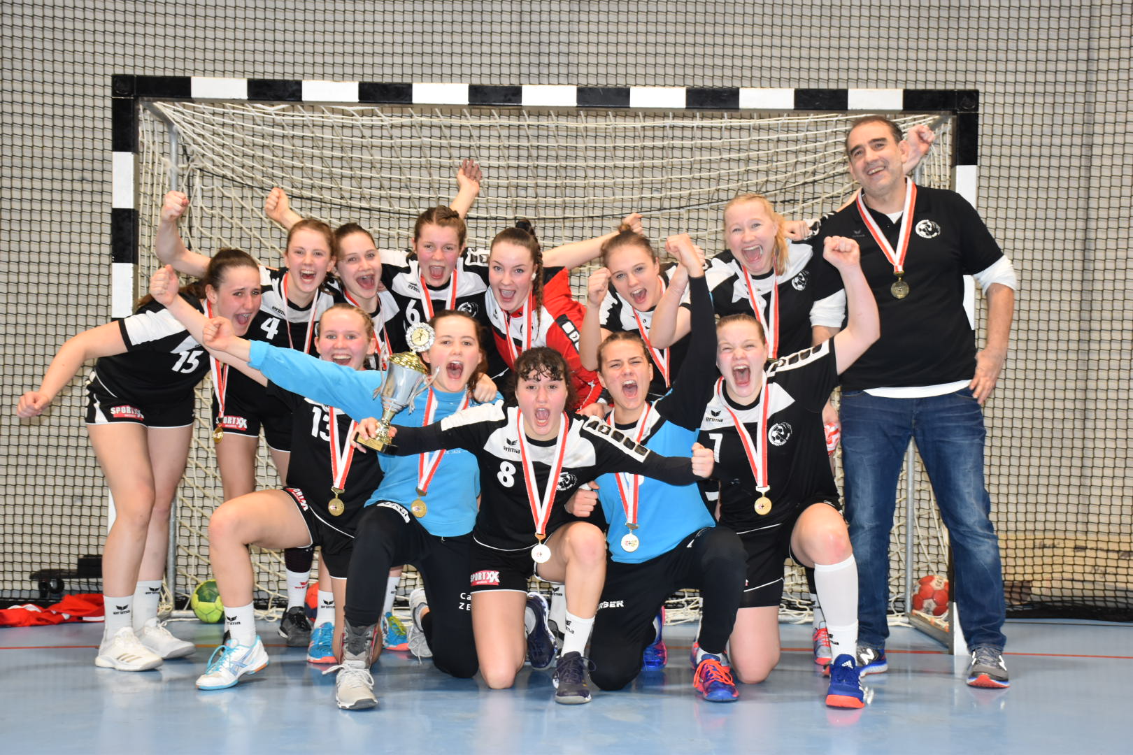 Bern Jura Frauen DHB Rotweiss Thun