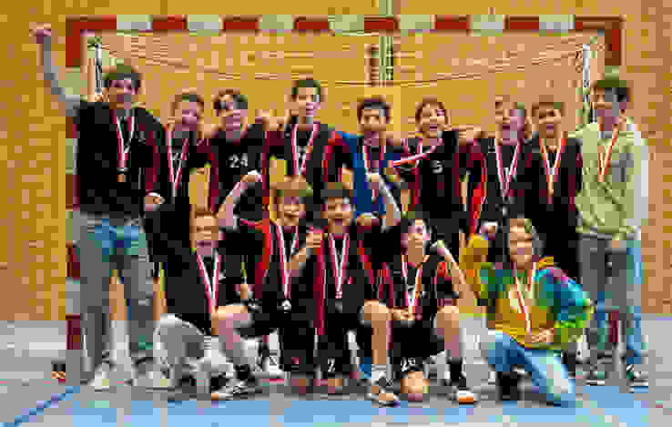 ZHV Junioren U13 TV Witikon ZHV Junioren U13 TV Witikon